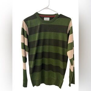 Faze 1 Boys Sweater Size XL 18 NWT